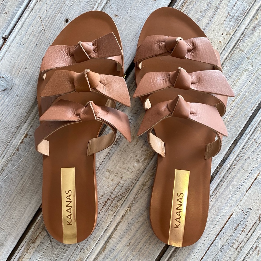 KAANAS Brown Bow Sandals